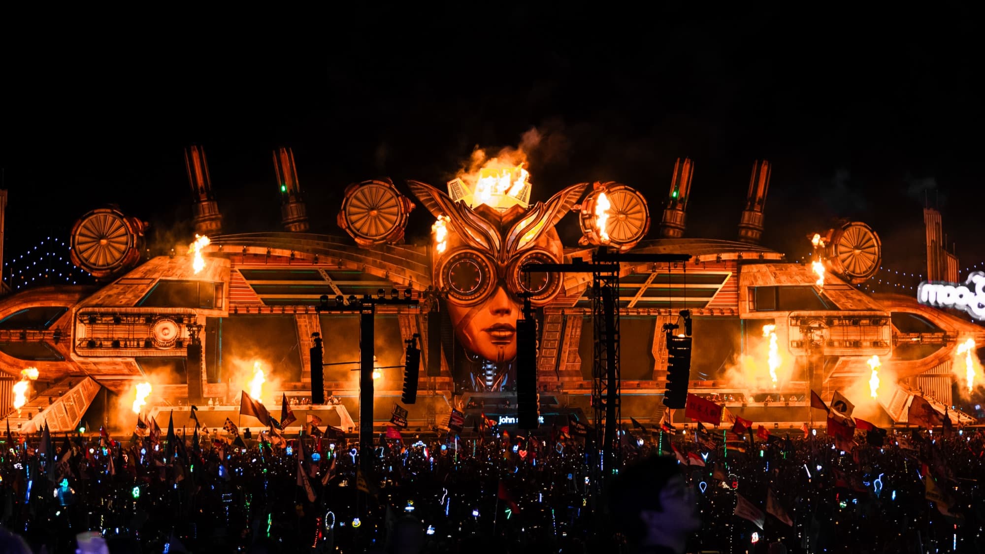 Waxx group on the festival floor, EDC Las Vegas